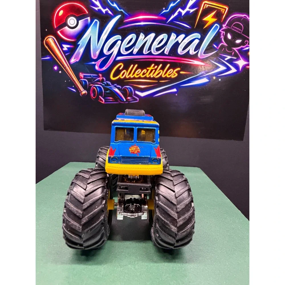 Hot Wheels Monster Jam Monster Portions Diecast Monster Truck Blue Yellow 1:64